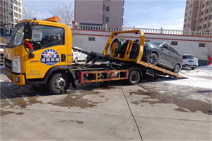 东阿救援拖车费用怎么算